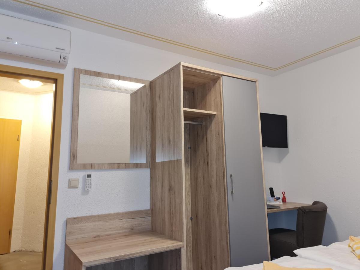 Landgasthof Sonneneck Listerfehrda Buitenkant foto